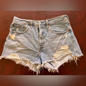 Levi’s 501 Distressed Cut Off Denim Shorts, size 30
